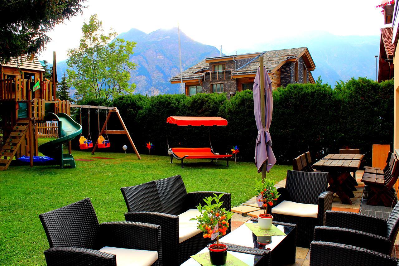 Hotel Alpha Grachen Bagian luar foto
