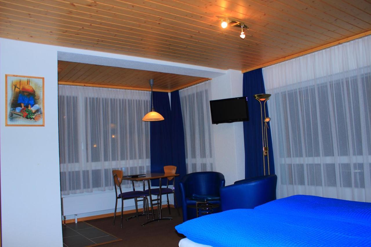 Hotel Alpha Grachen Bagian luar foto