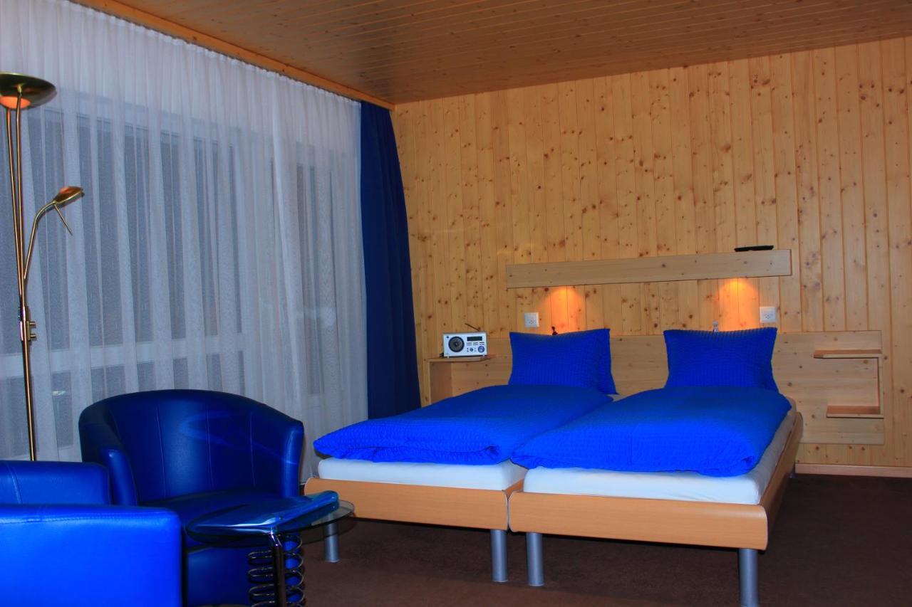 Hotel Alpha Grachen Bagian luar foto