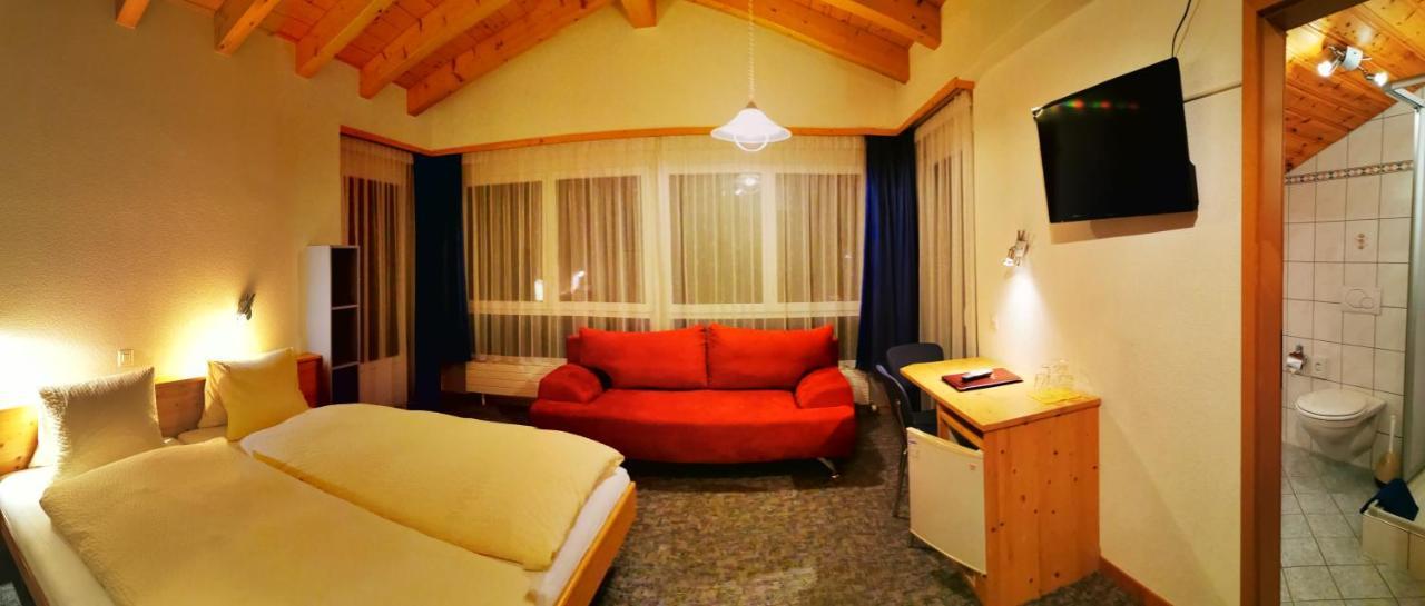 Hotel Alpha Grachen Bagian luar foto